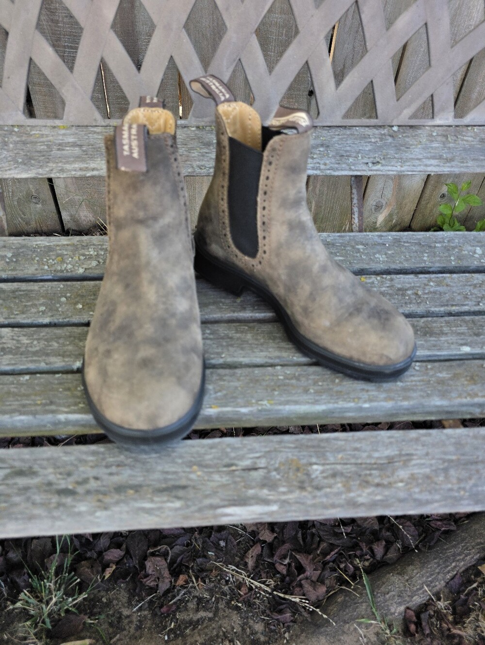 Blundstone Rustic Brown Chelsea Ankle Boots
